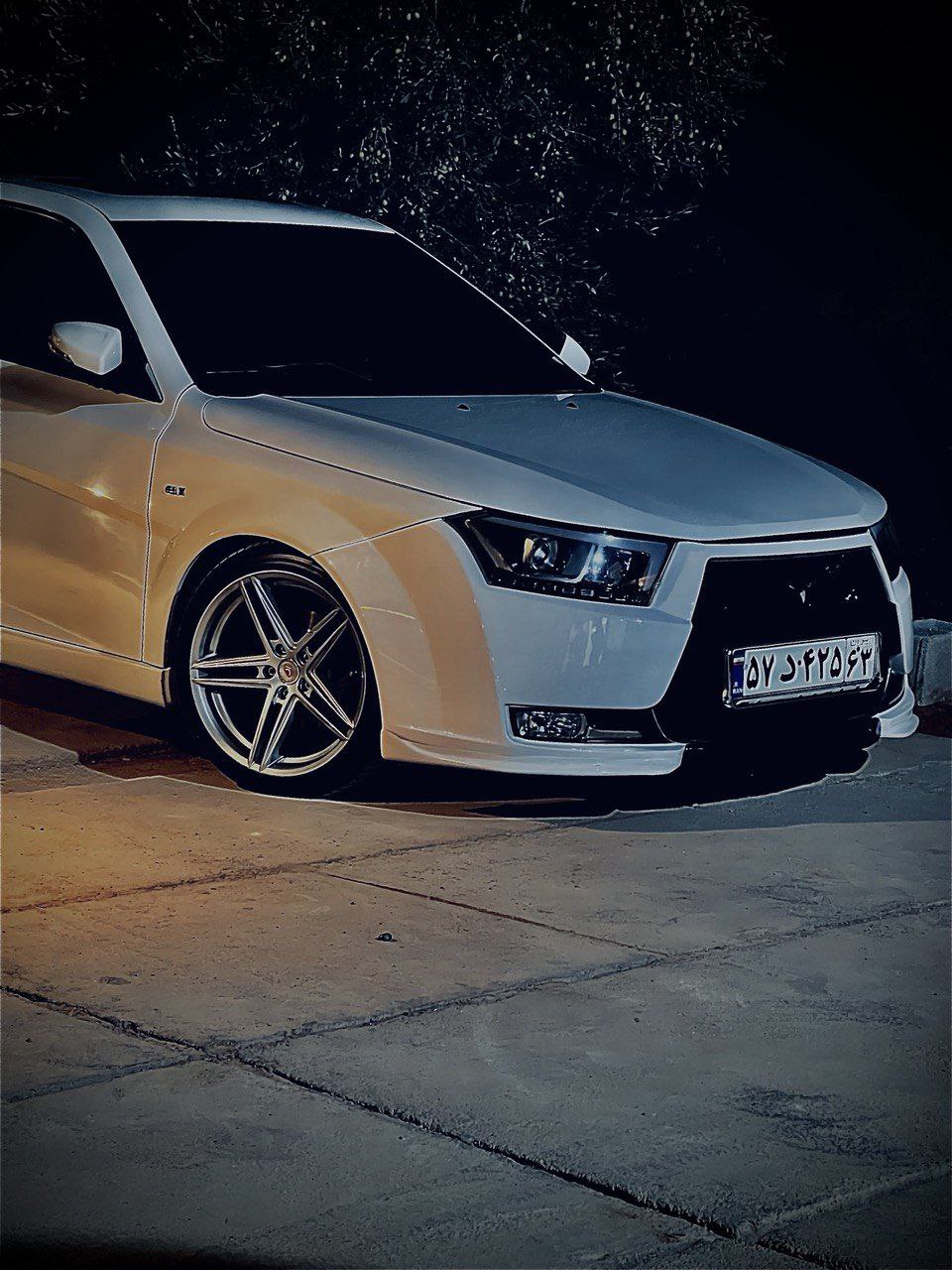 اسپلیتر جلو سفید